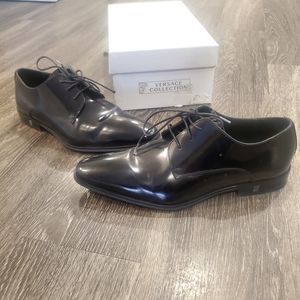 Versace mens dress shoe